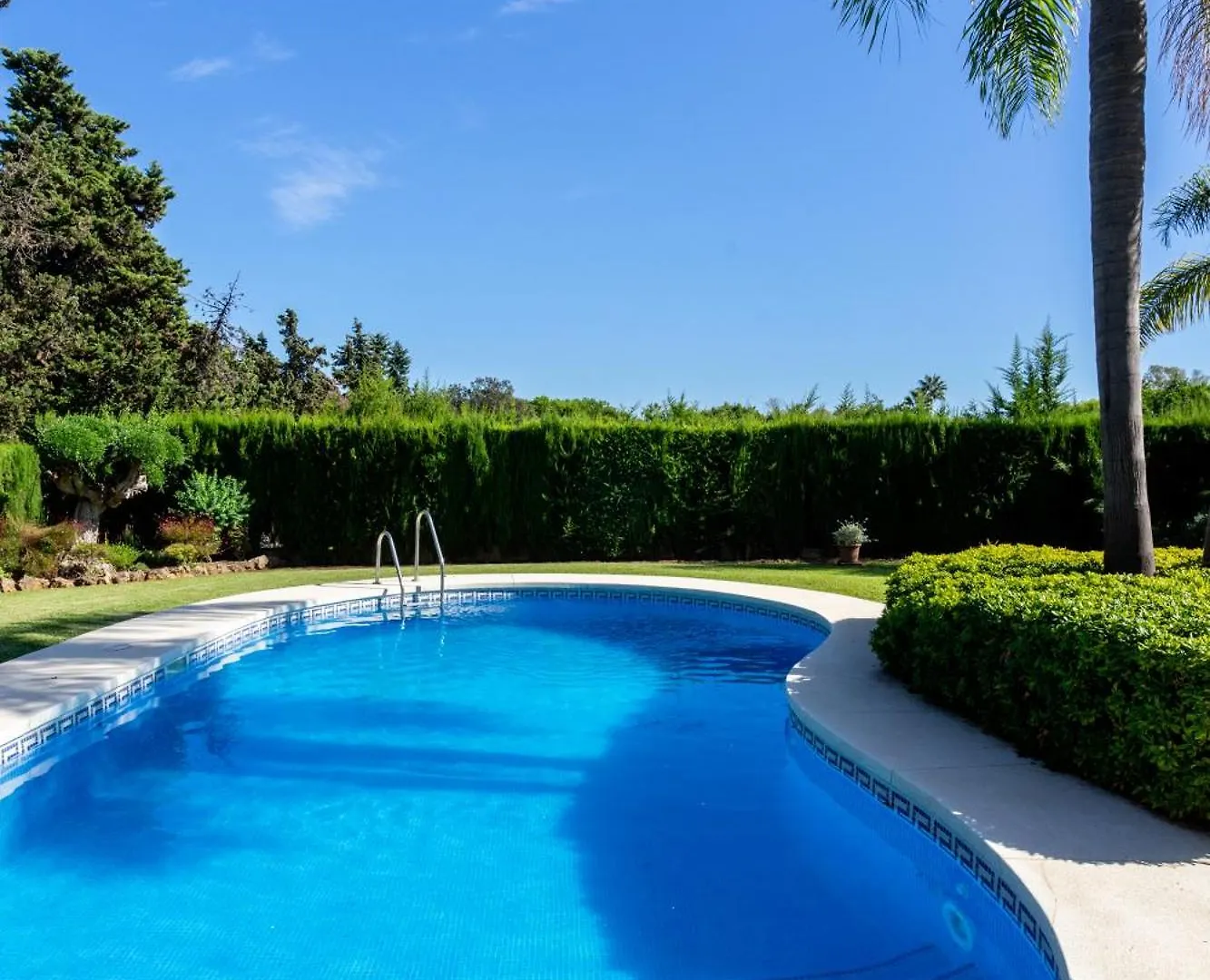 Luxury Villa In Guadalmina Μαρμπέλλα Ισπανία