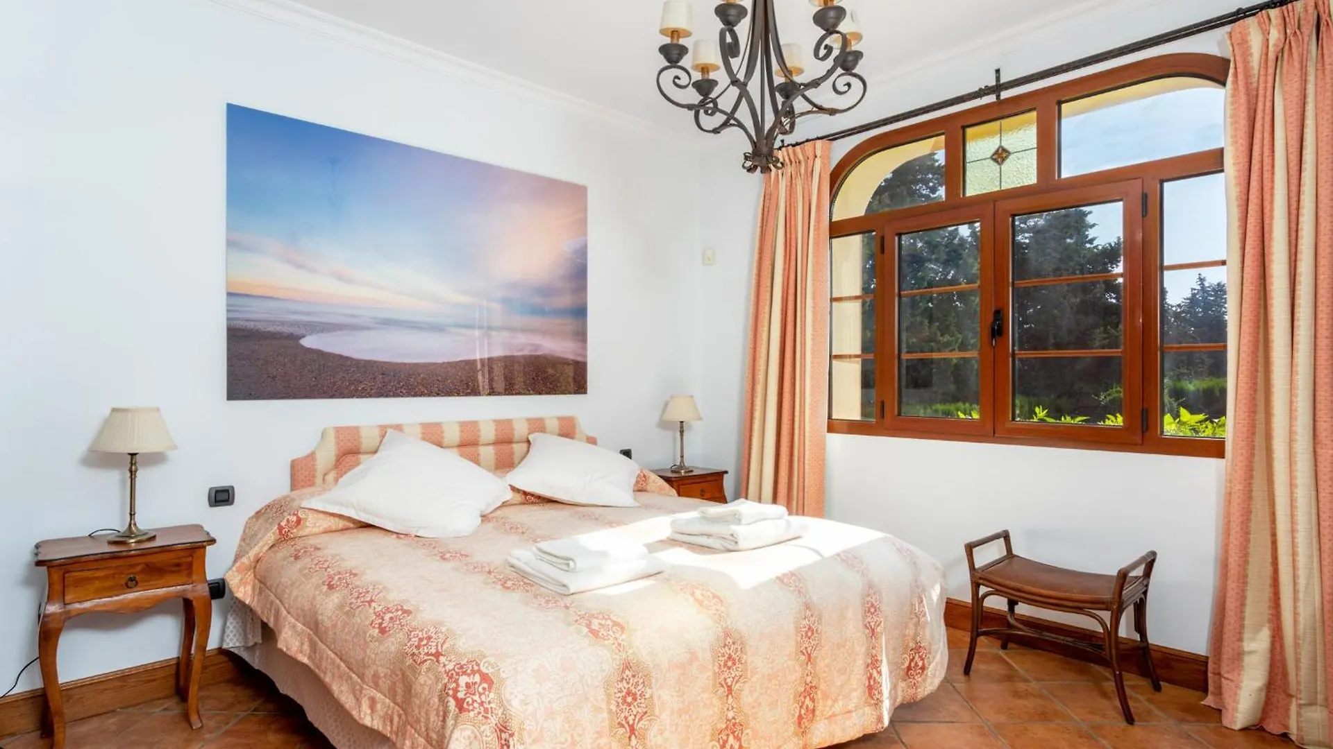Luxury Villa In Guadalmina Μαρμπέλλα 0*,  Ισπανία