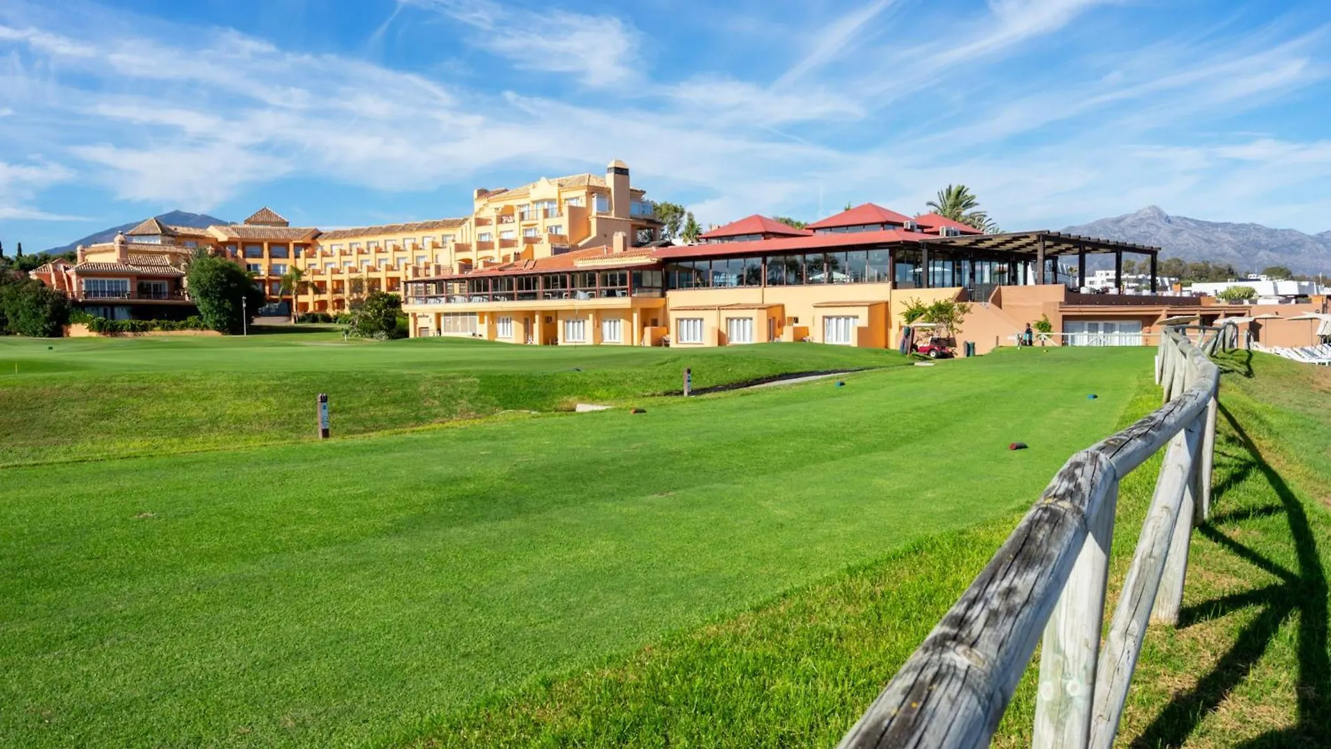 Luxury Villa In Guadalmina Μαρμπέλλα