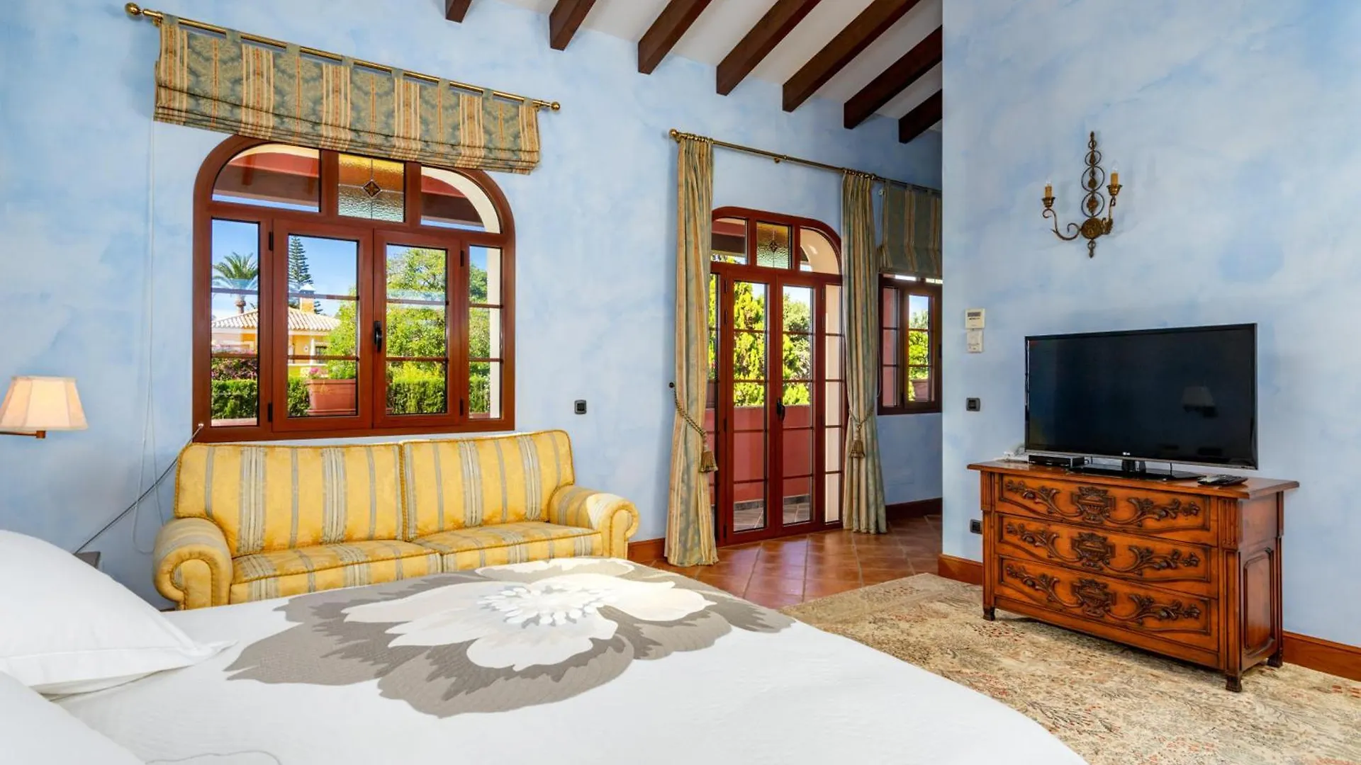 Luxury Villa In Guadalmina Μαρμπέλλα 0*,