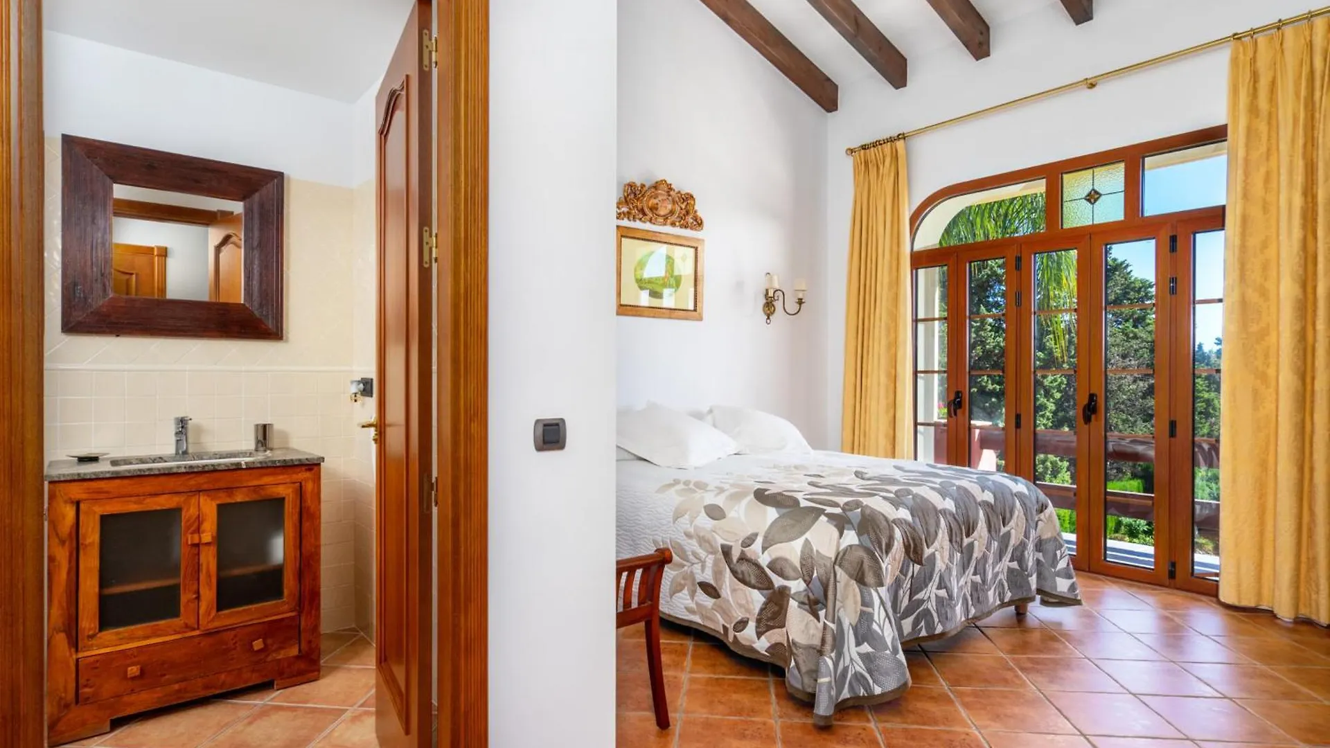 Luxury Villa In Guadalmina Μαρμπέλλα Ισπανία