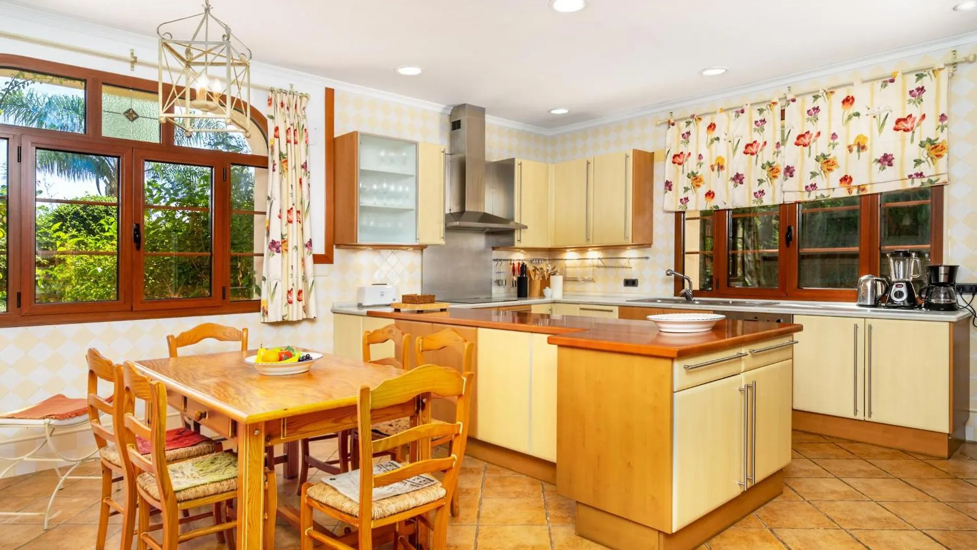 Luxury Villa In Guadalmina Μαρμπέλλα